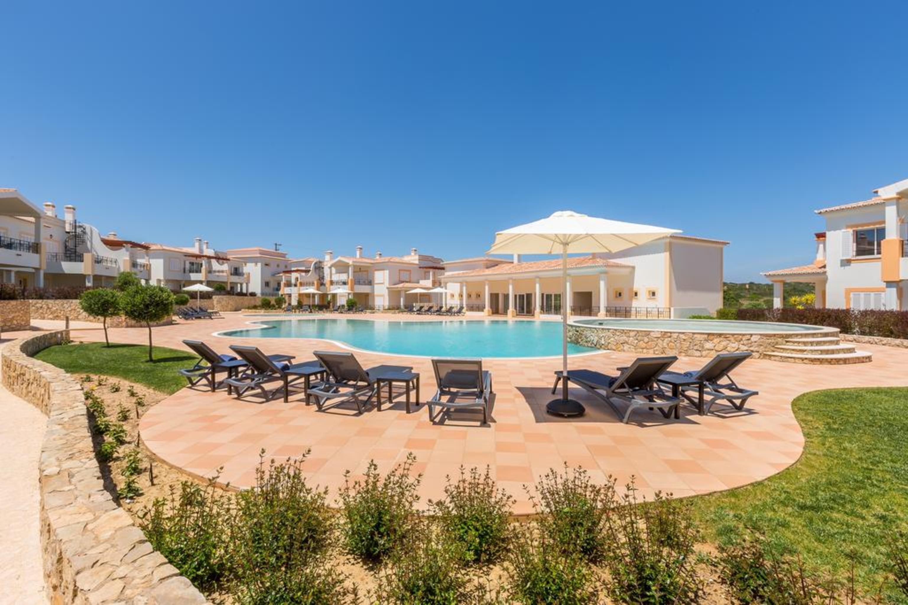 Nau Salema Beach Village 외부 사진