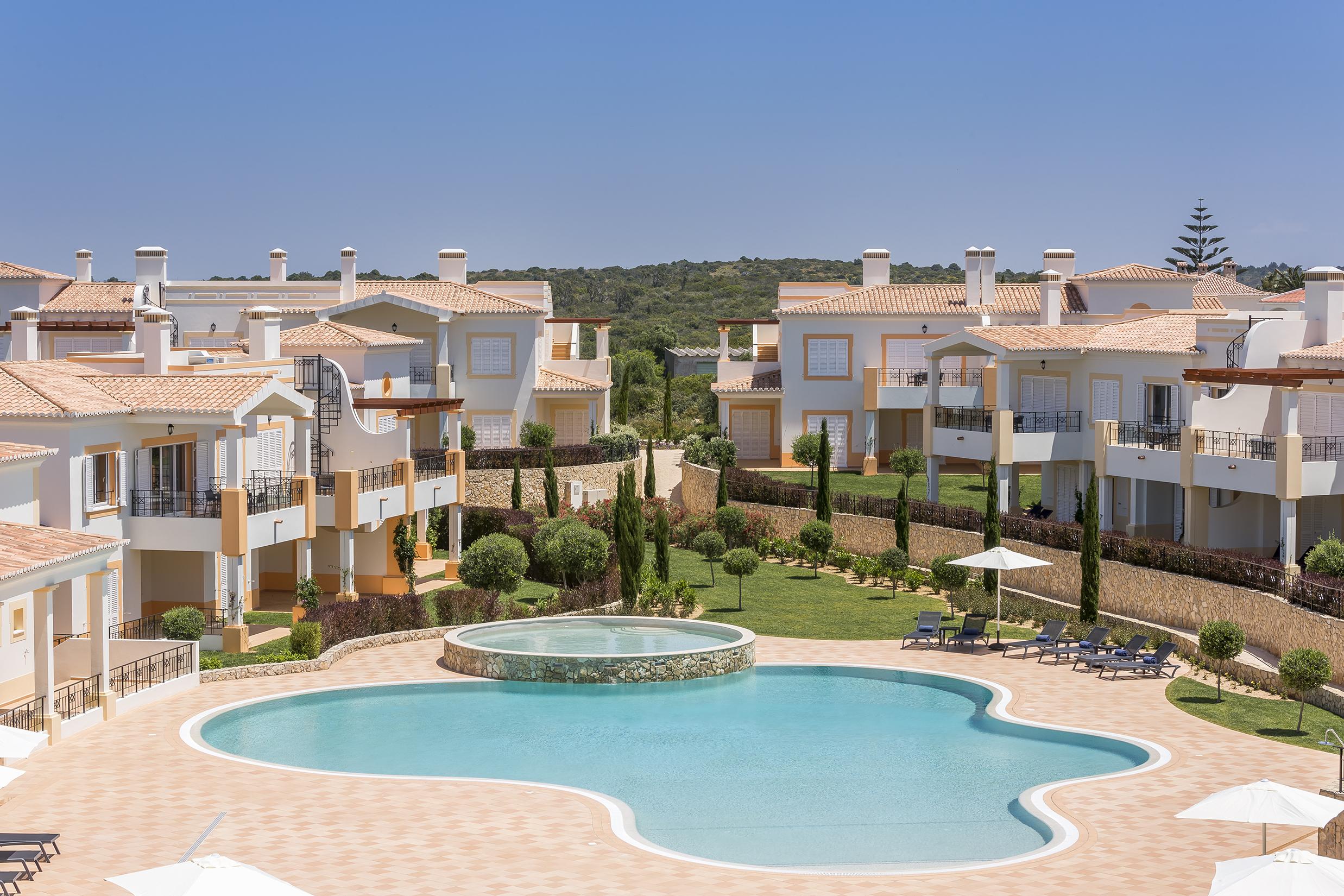 Nau Salema Beach Village 외부 사진