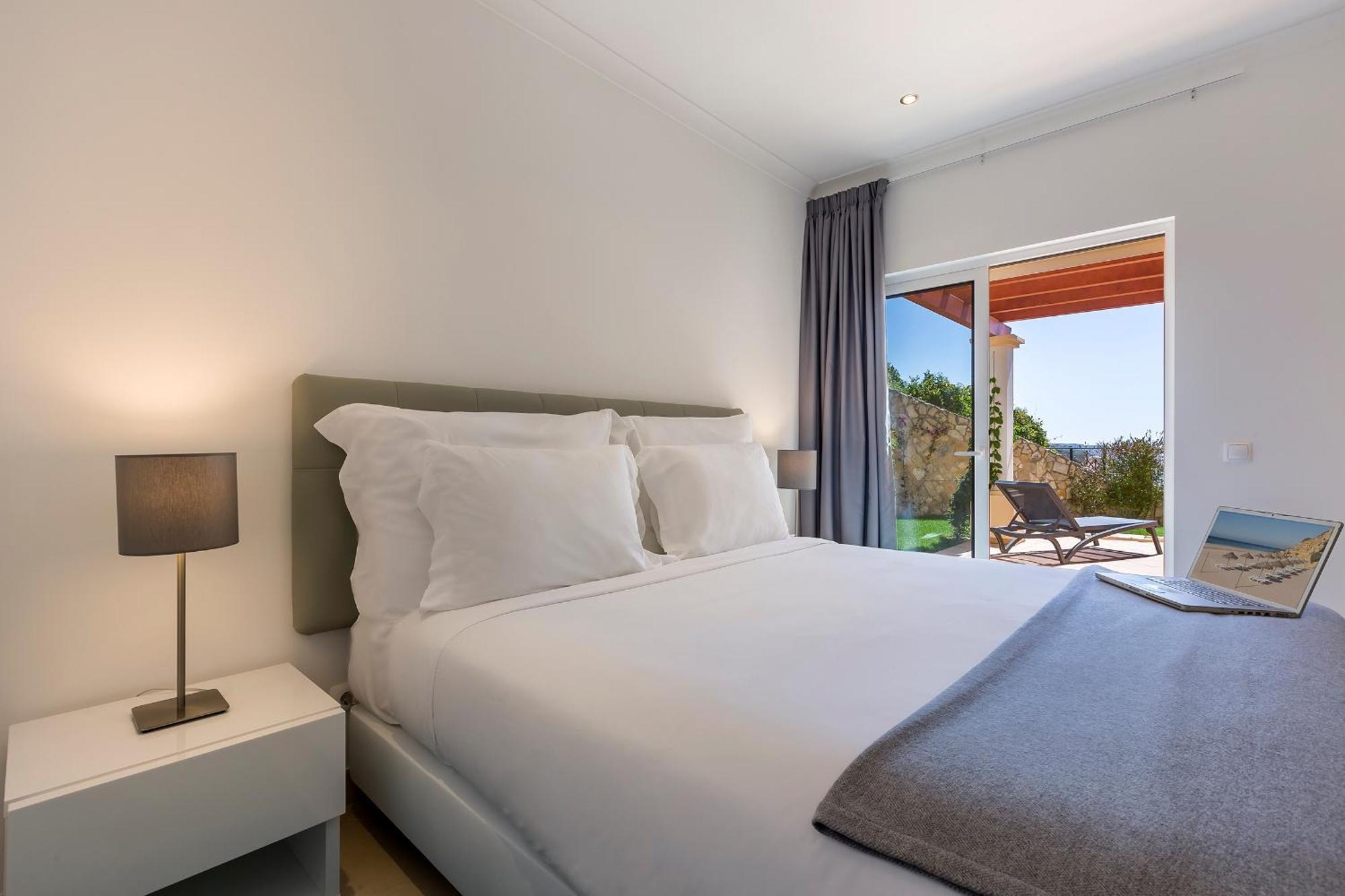 Nau Salema Beach Village 객실 사진