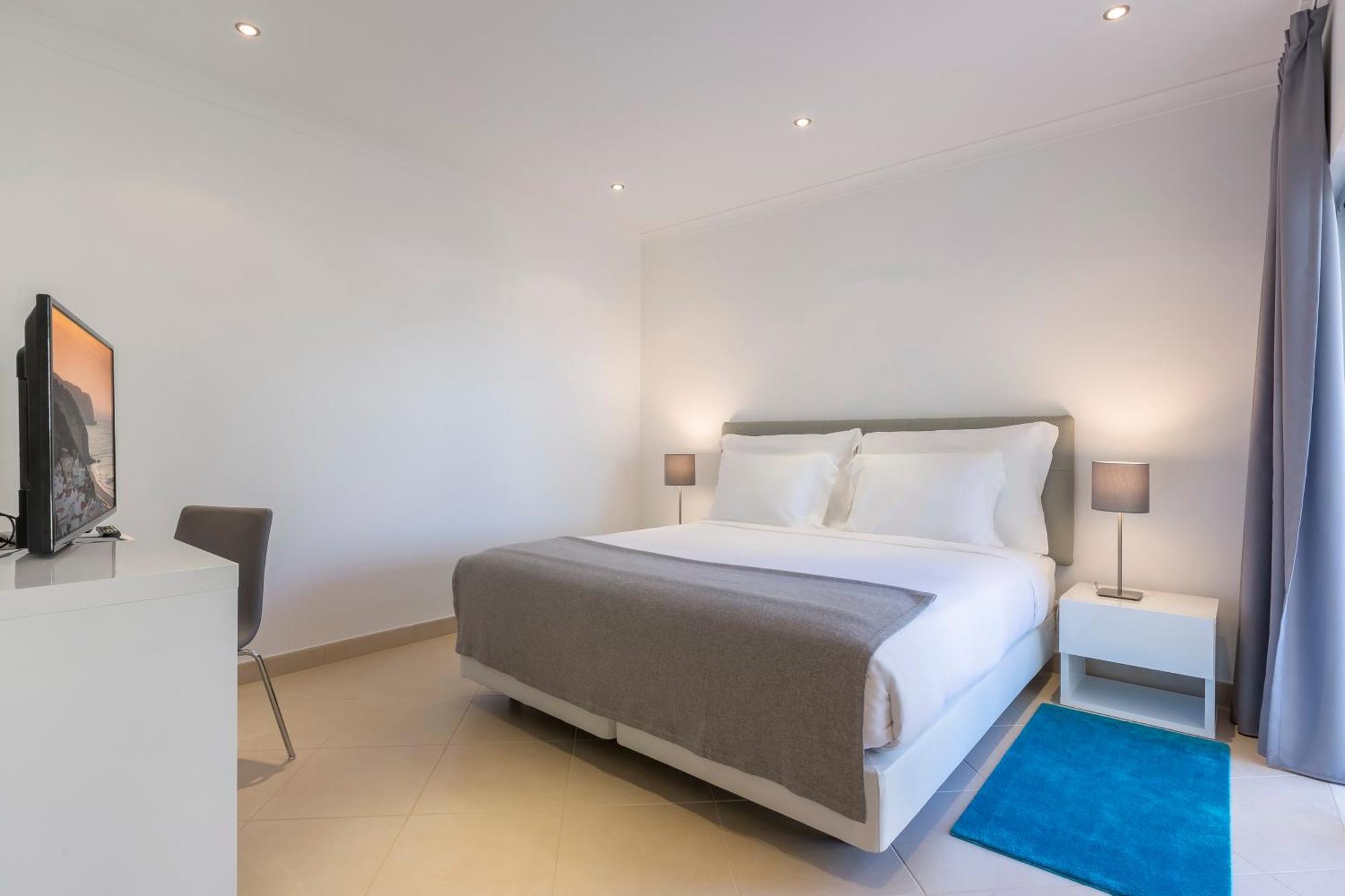 Nau Salema Beach Village 객실 사진