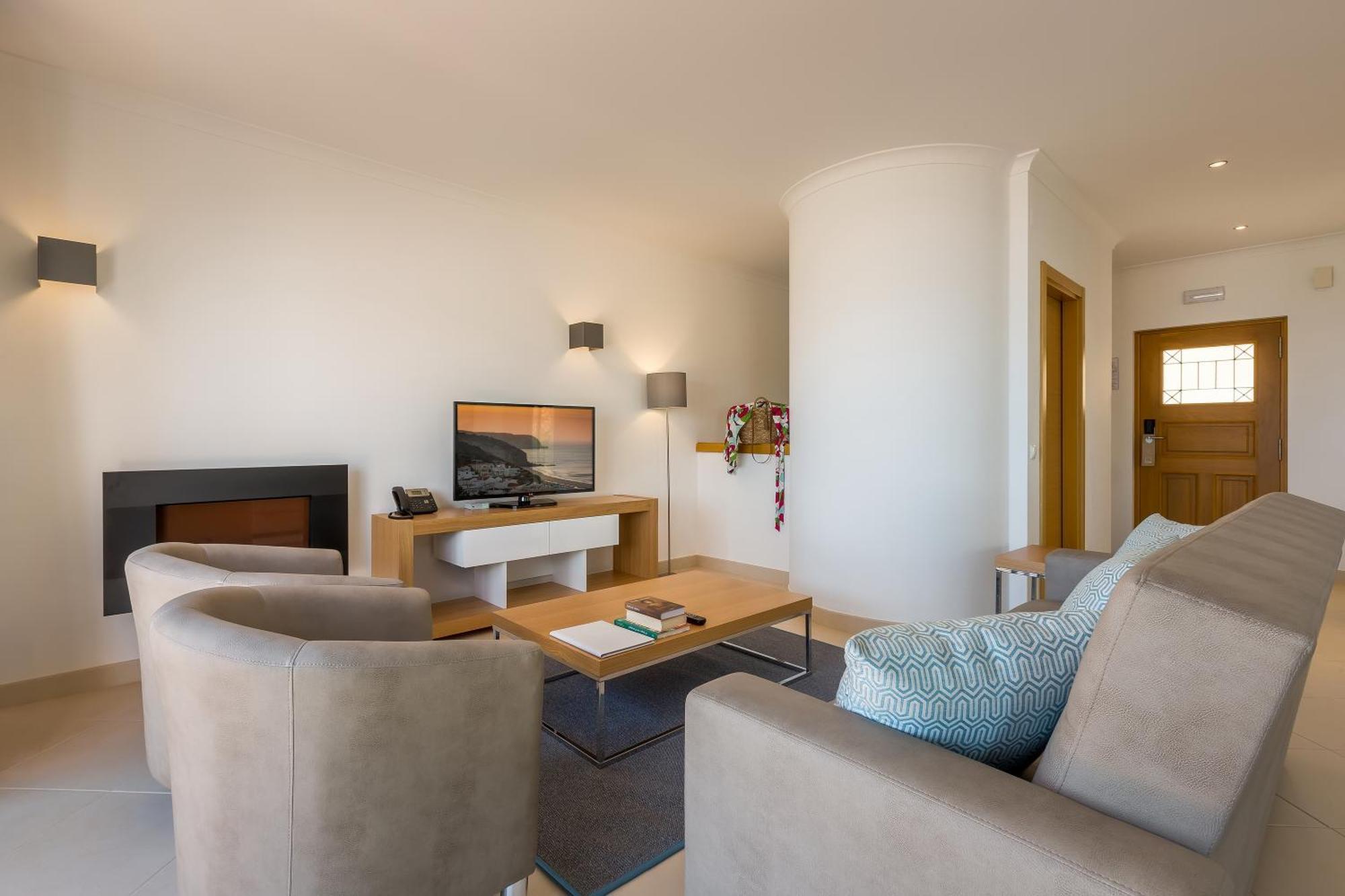 Nau Salema Beach Village 객실 사진