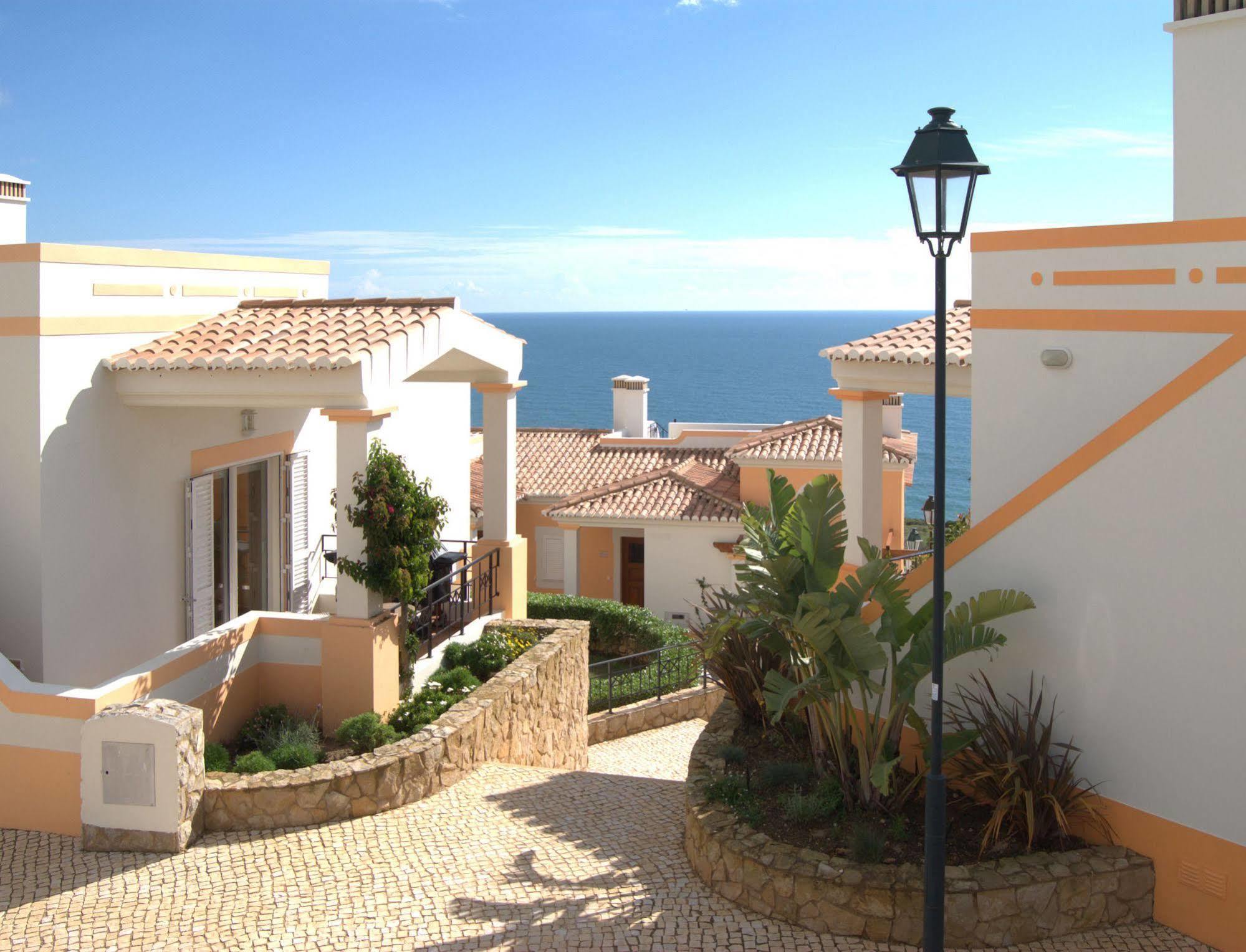 Nau Salema Beach Village 외부 사진